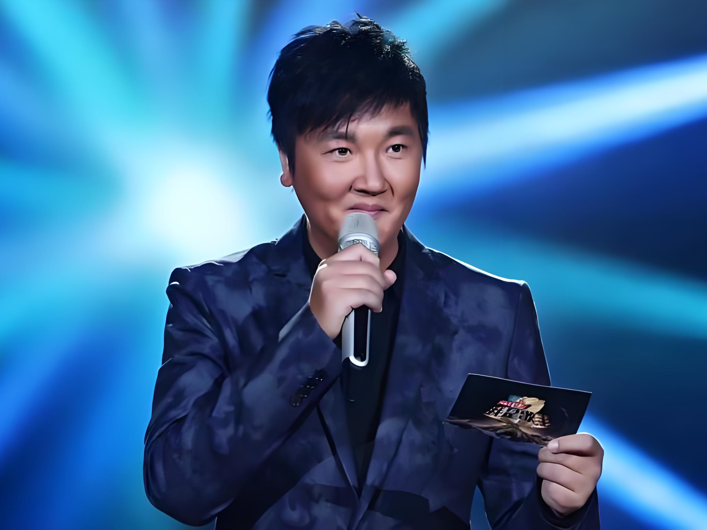 TES观众热烈欢呼！，Ming迎来十二赛季出色发挥热度持续攀升